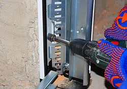 Highland United Garage Door Service Highland, IN 219-238-6204 - installation-side